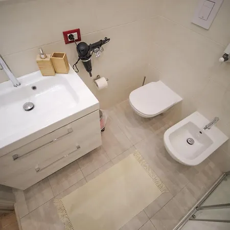 Апартаменты Itiseasy 1 E 2 Private