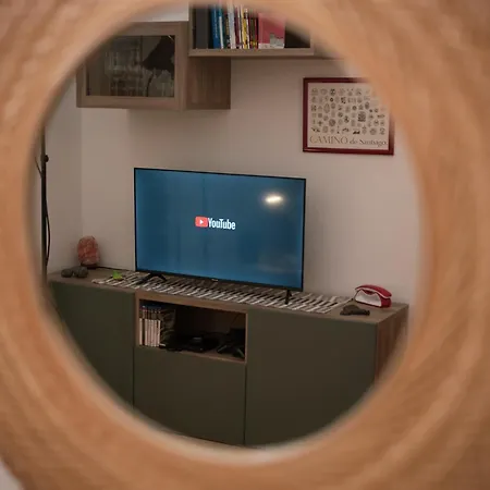 Itiseasy 1 E 2 Private Апартаменты *